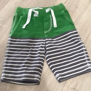 Mini Boden shorts